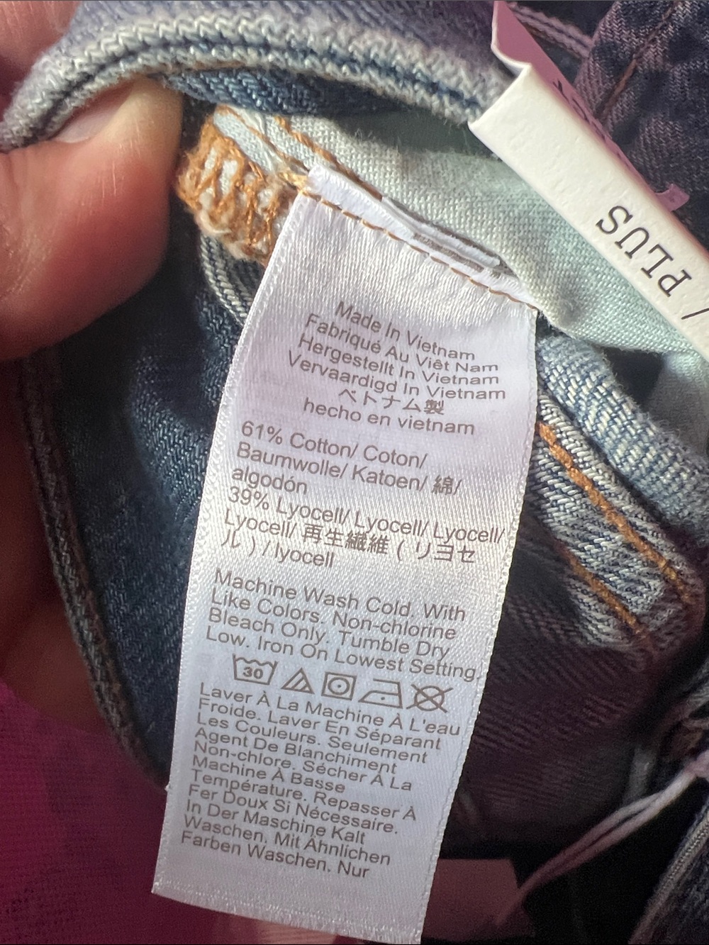 Madewell Relaxed Wide-Leg Cropped Jeans in Medium Blue plus size - Picture 4 of 4